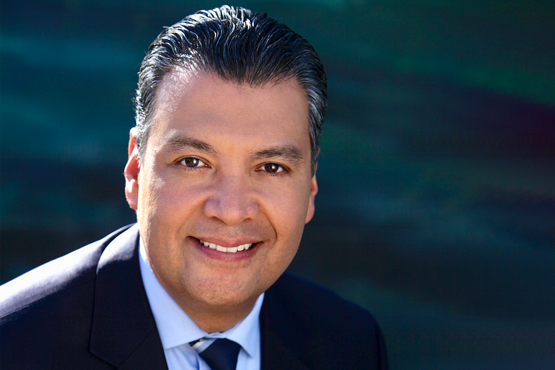 Pat Brown Institute at Cal State LA honors California secretary of state