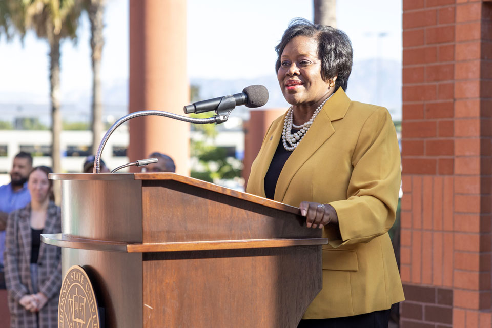 Golden Eagles welcome Incoming President Berenecea Johnson Eanes